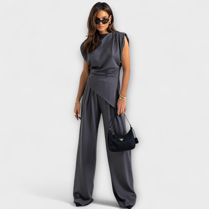 Zita - Asymmetrisches Ensemble mit Drapierten