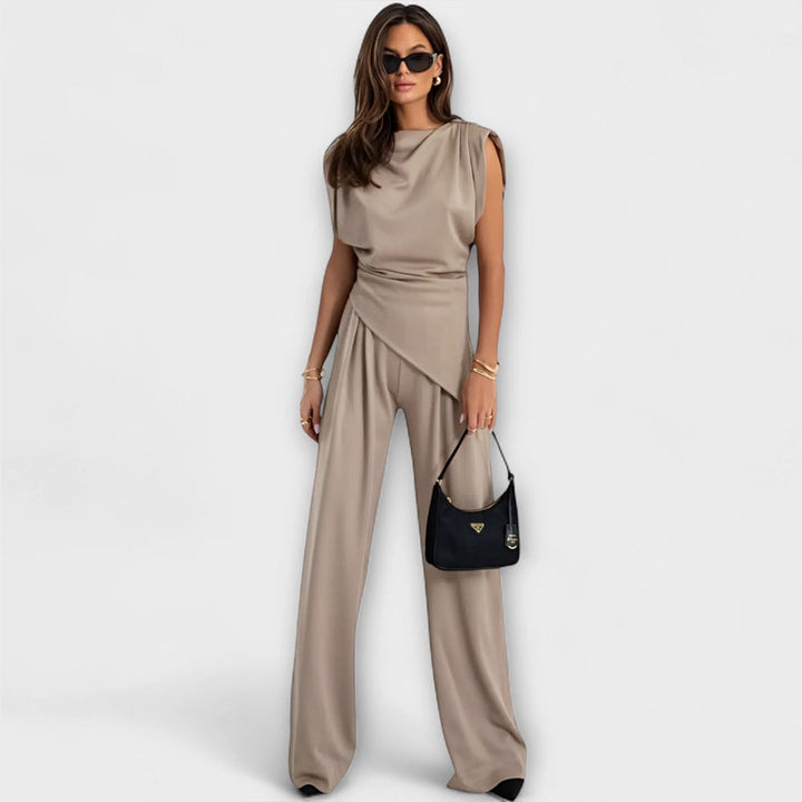 Zita - Asymmetrisches Ensemble mit Drapierten