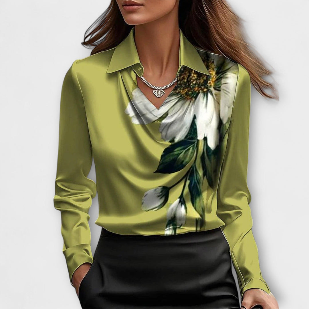 Martha - Glänzende Bluse mit gerafftem Kragen