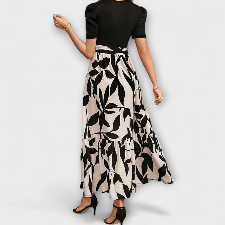 Zora - Sommerkleid mit Blumenmuster und Rundhalsausschnitt
