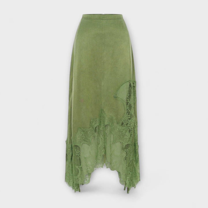 Fredrika – Satin-Set mit Spitzenakzenten und plissiertem Ausschnitt