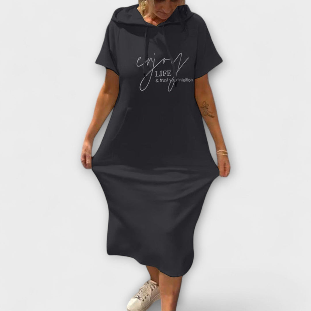 Jule - Entspanntes Kapuzenkleid