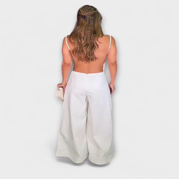 Angelika - Strahlender Halter-Jumpsuit