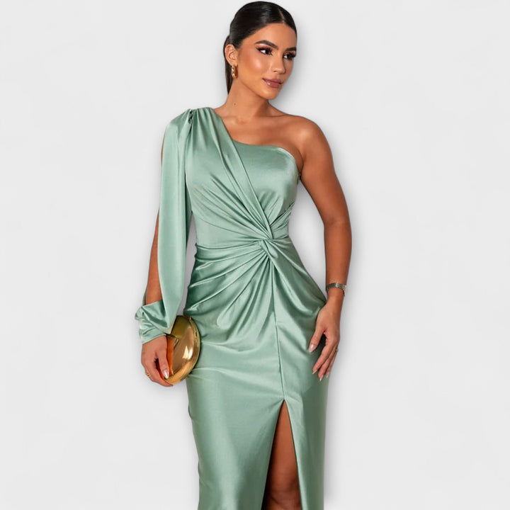 Gisela - Elegantes Kleid mit Raffinesse
