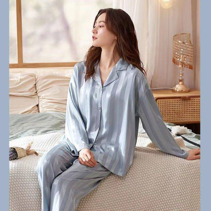 Nina - Luxuriöser Pyjama