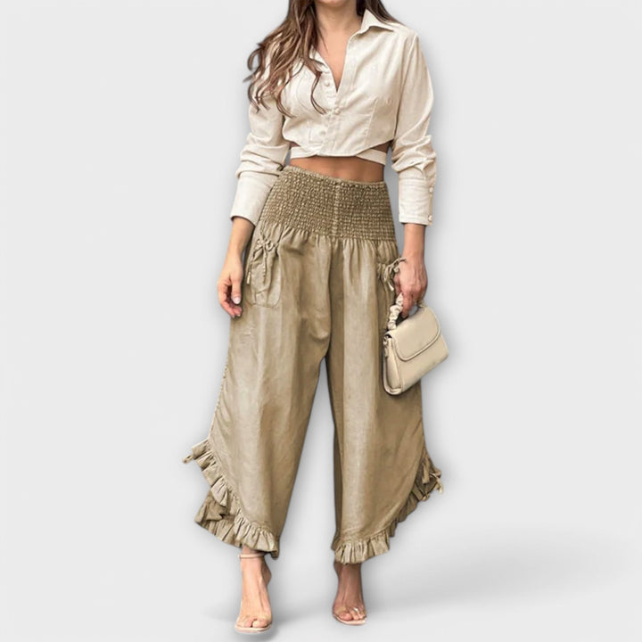 Theresa – Weit Geschnittene Hose Mit Eleganten Bügelfalten