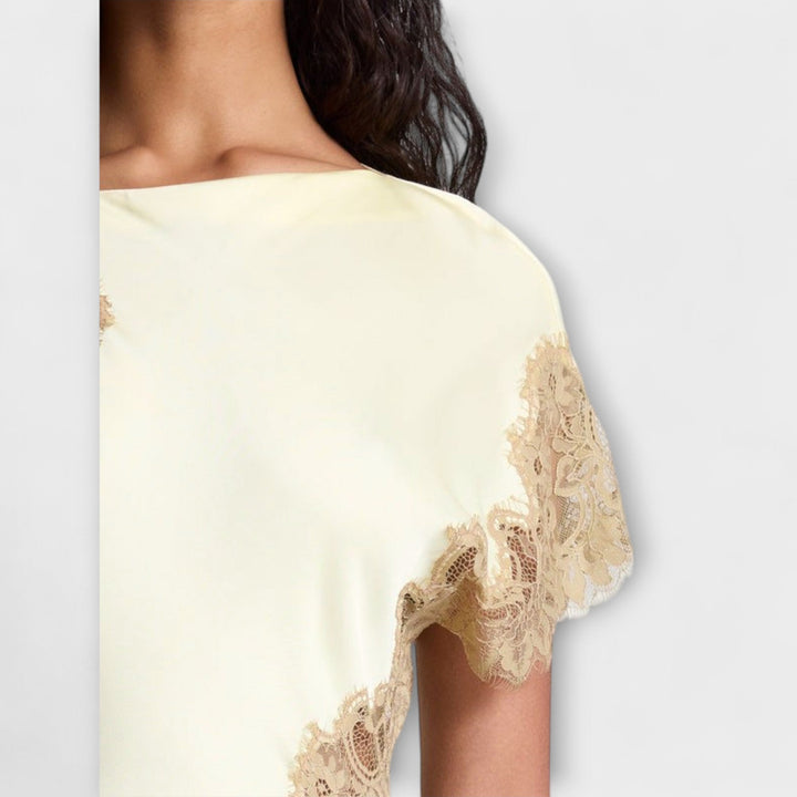 Sandra - Maxikleid mit Satin- und Spitze-Akzenten