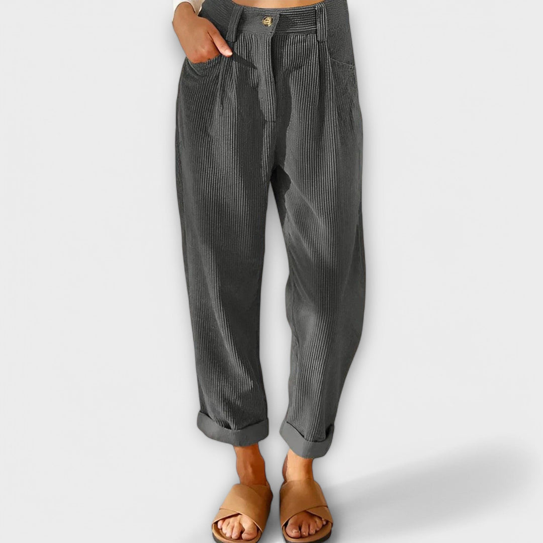 Kathrin - Moderne Kordhose