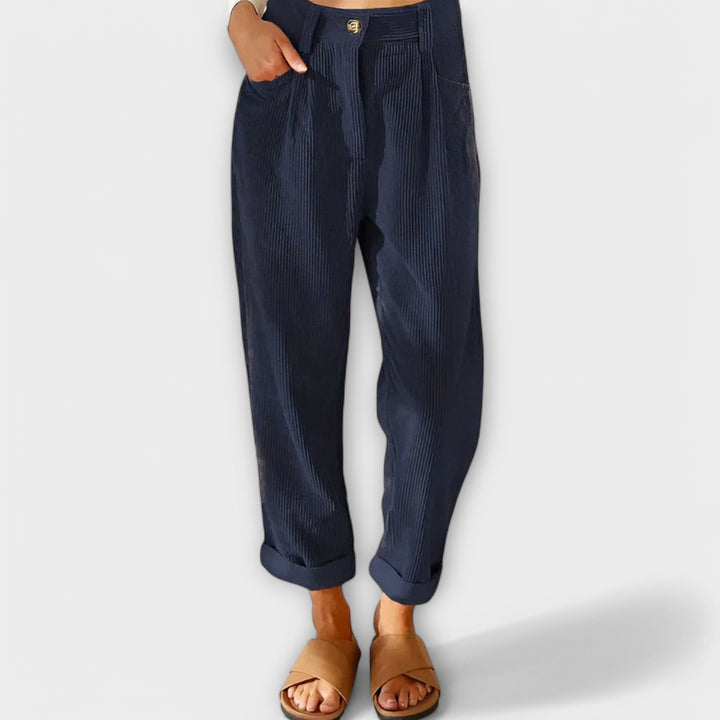 Kathrin - Moderne Kordhose