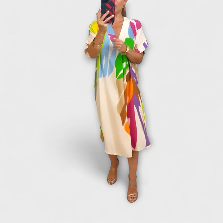 Carola - Lässiges Kleid mit Bunter Blätterdruck