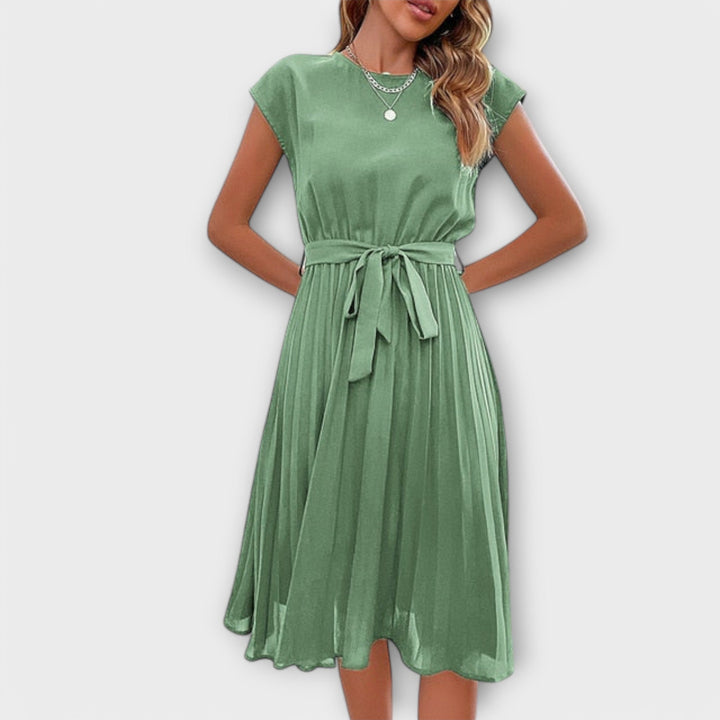 Erika - Kurzarm, gefältete, lässige Midikleid