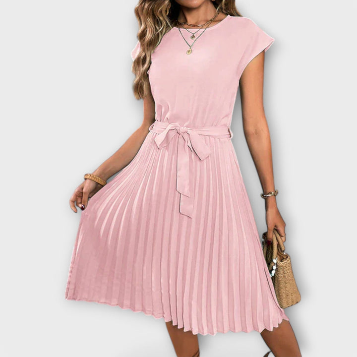 Erika - Kurzarm, gefältete, lässige Midikleid