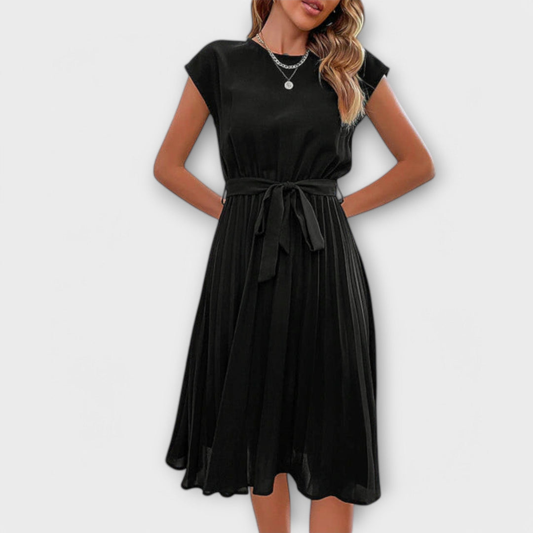 Erika - Kurzarm, gefältete, lässige Midikleid