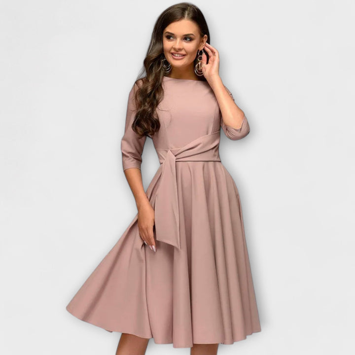 Wanda - Elegantes Swing-Kleid