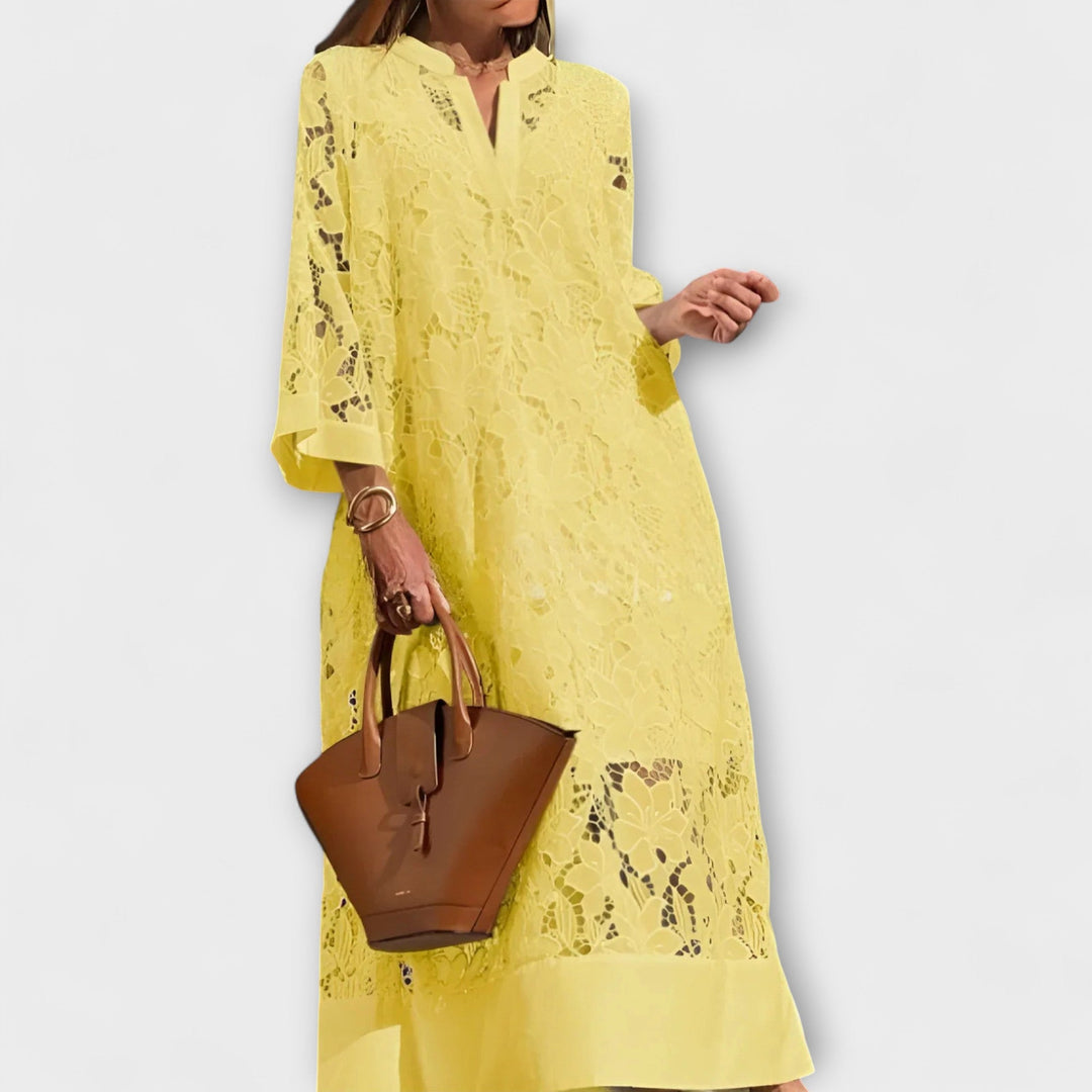 Ivonne - Dahlia Besticktes Kleid