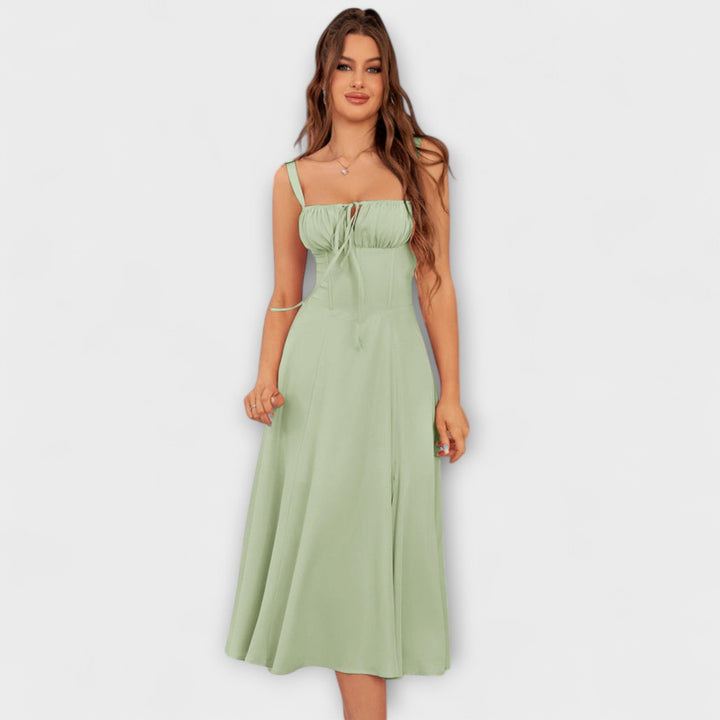 Wilma - Rüschentop Kleid mit Schlitzdetail