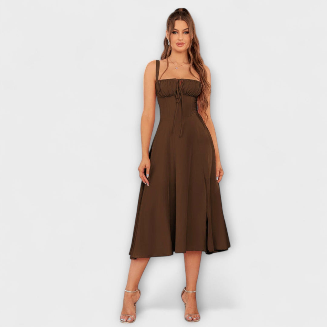 Wilma - Rüschentop Kleid mit Schlitzdetail