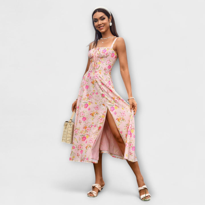 Wilma - Rüschentop Kleid mit Schlitzdetail