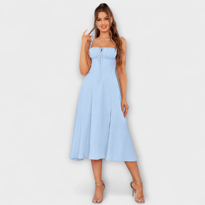 Wilma - Rüschentop Kleid mit Schlitzdetail