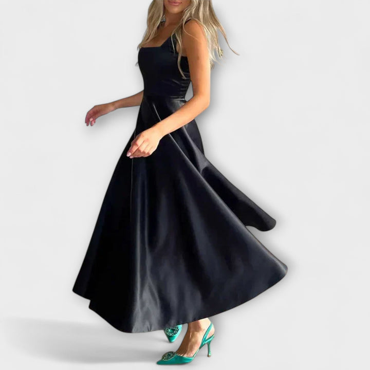 Selina – Elegantes Midi-Kleid