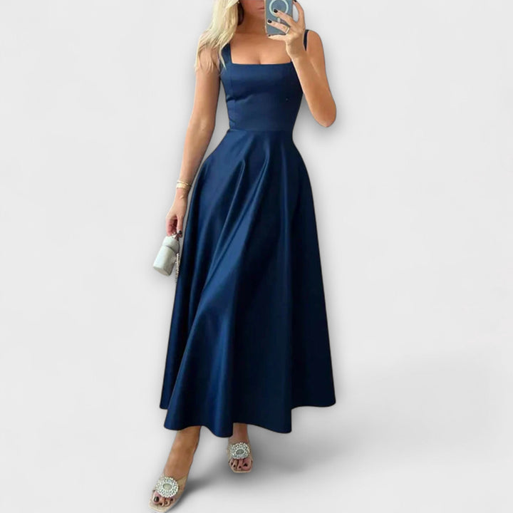 Selina – Elegantes Midi-Kleid
