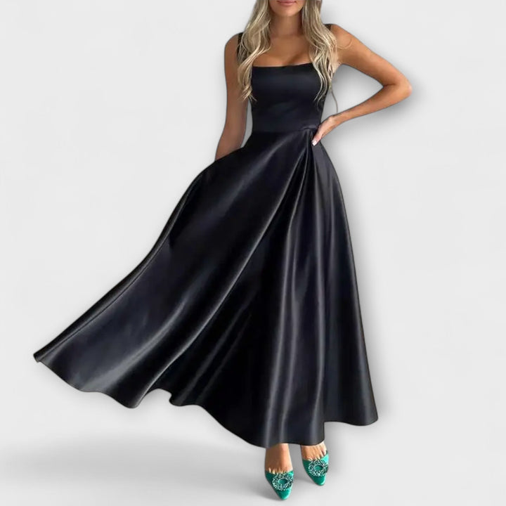 Selina – Elegantes Midi-Kleid