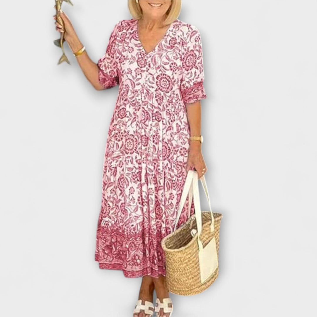 Julika - Anmutiges Blumenkleid mit einem luftigen Design