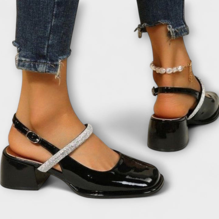 Erna - Mary Janes mit Glitzer-Riemen und Blockabsatz