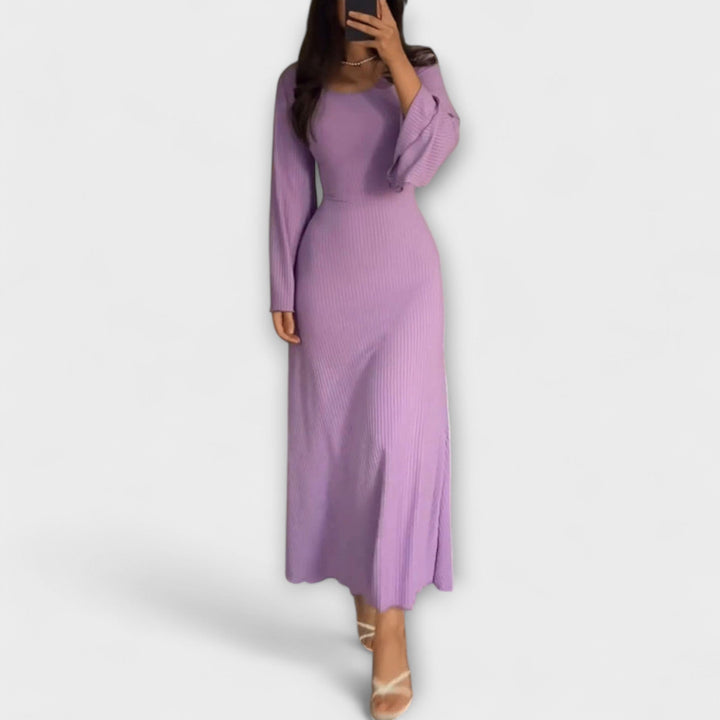 Frieda - Schickes Strickkleid mit Taillendetail