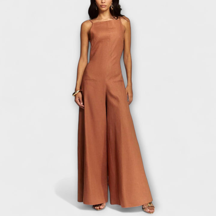 Angelika - Strahlender Halter-Jumpsuit
