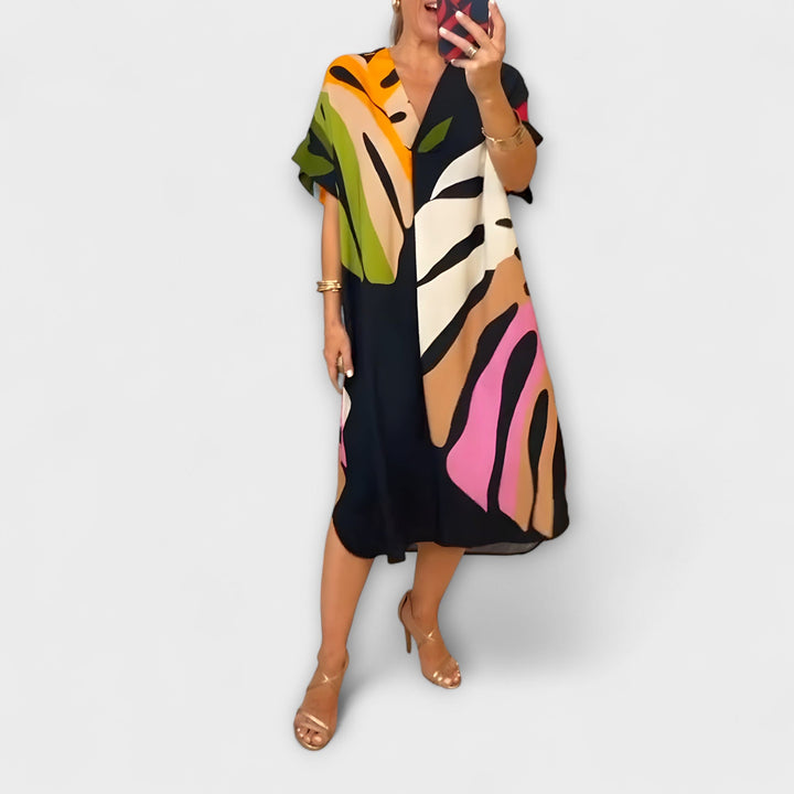 Carola - Lässiges Kleid mit Bunter Blätterdruck