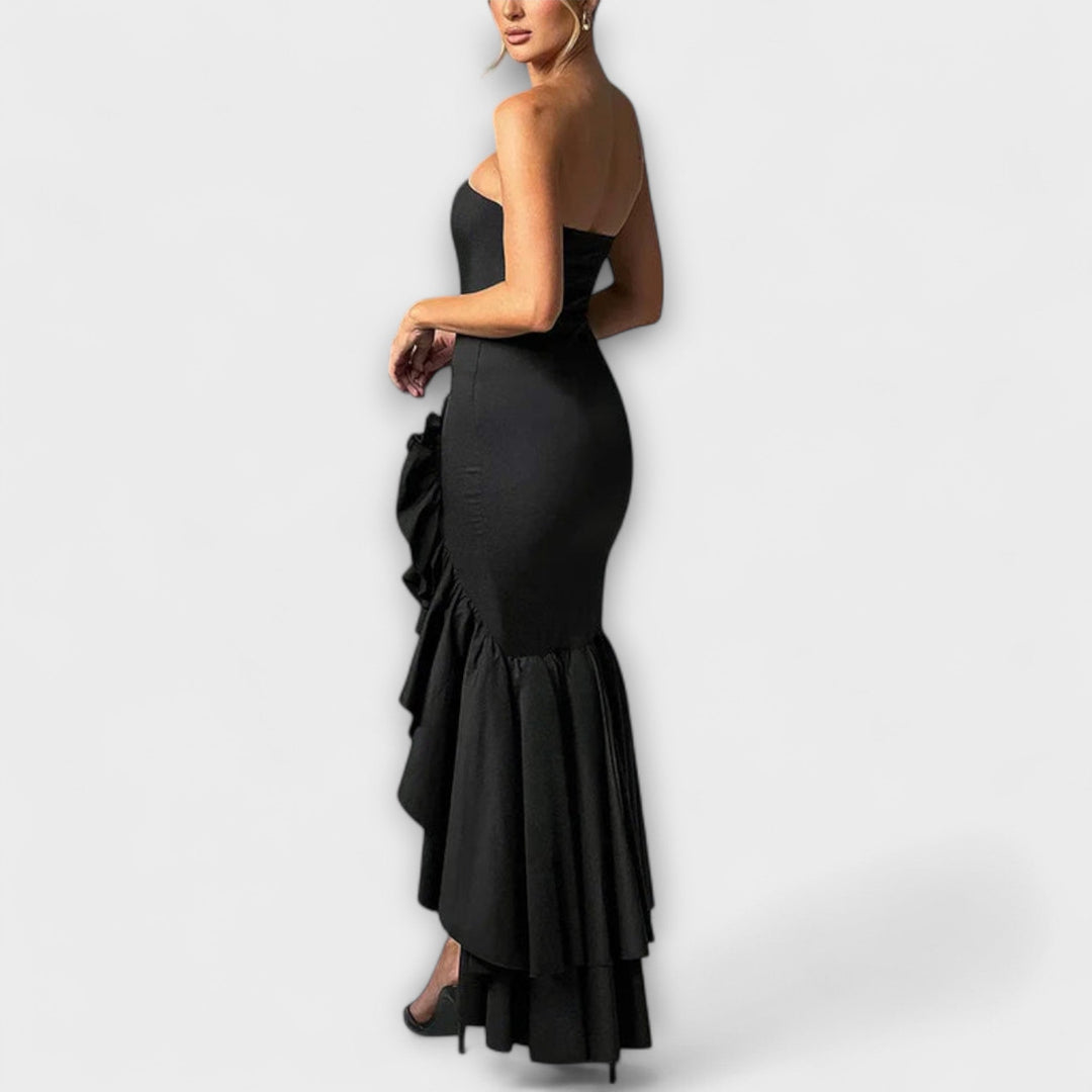 Ulla - Off-Shoulder Slim Fit Maxikleid mit asymmetrischem Saum