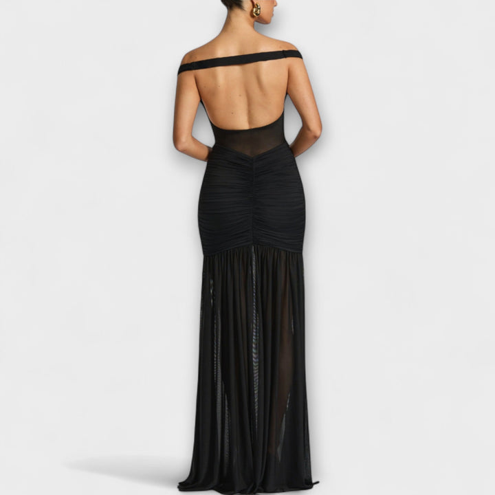 Aylin – Schlitzkleid mit Wow Faktor