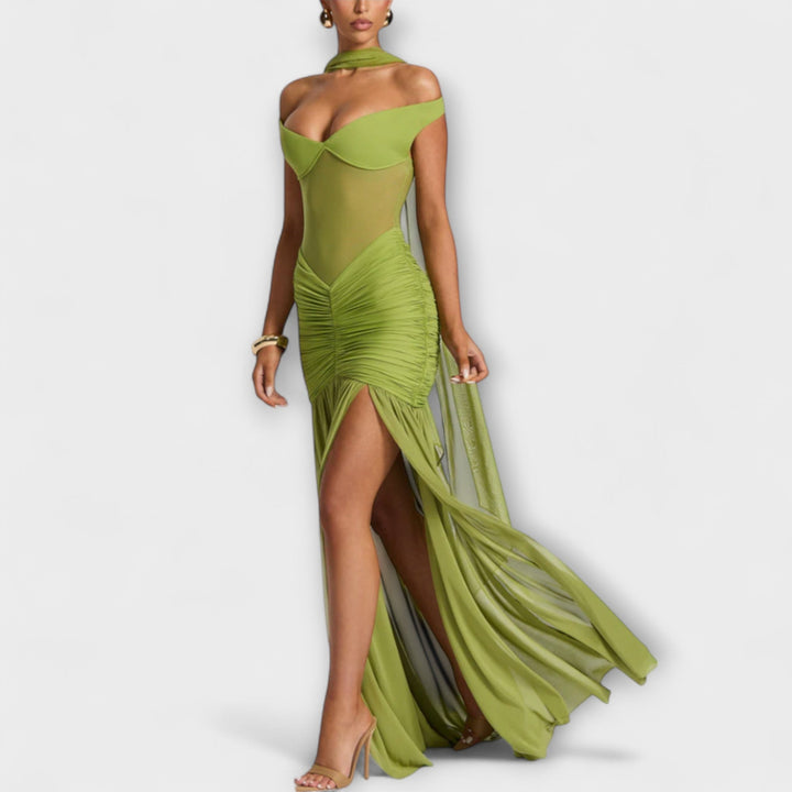 Aylin – Schlitzkleid mit Wow Faktor