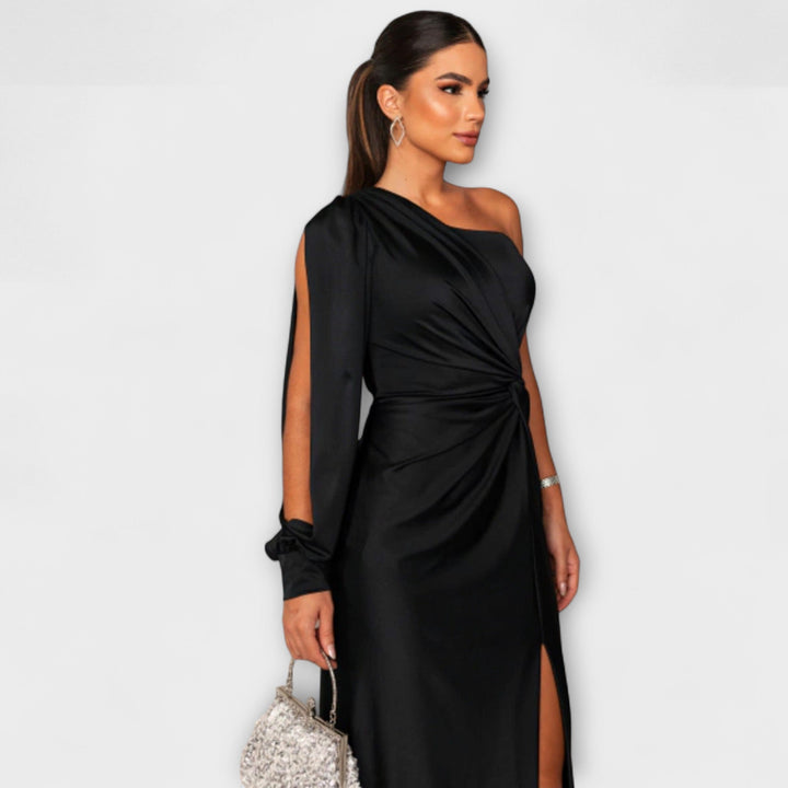 Gisela - Elegantes Kleid mit Raffinesse