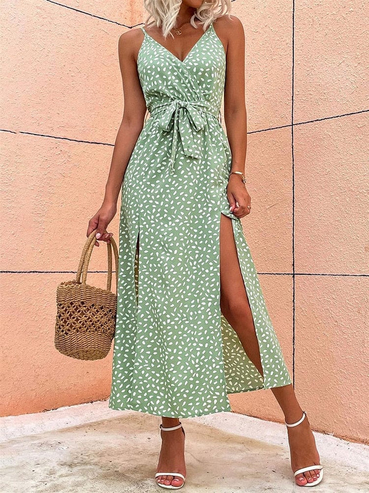 Willa  - Boho Kleid mit Punkten & V-Ausschnitt